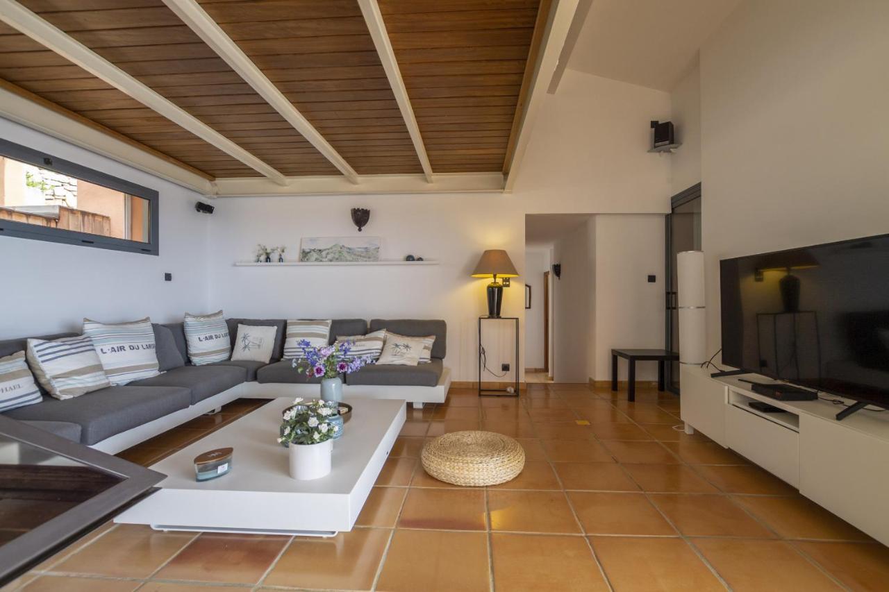 Riad La Londe المظهر الخارجي الصورة